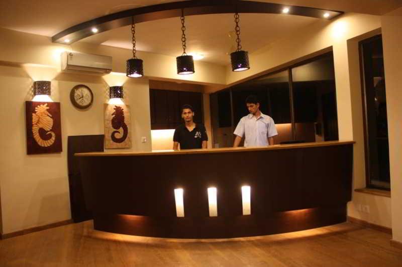 The Sea Horse Resort Baga Bagian luar foto